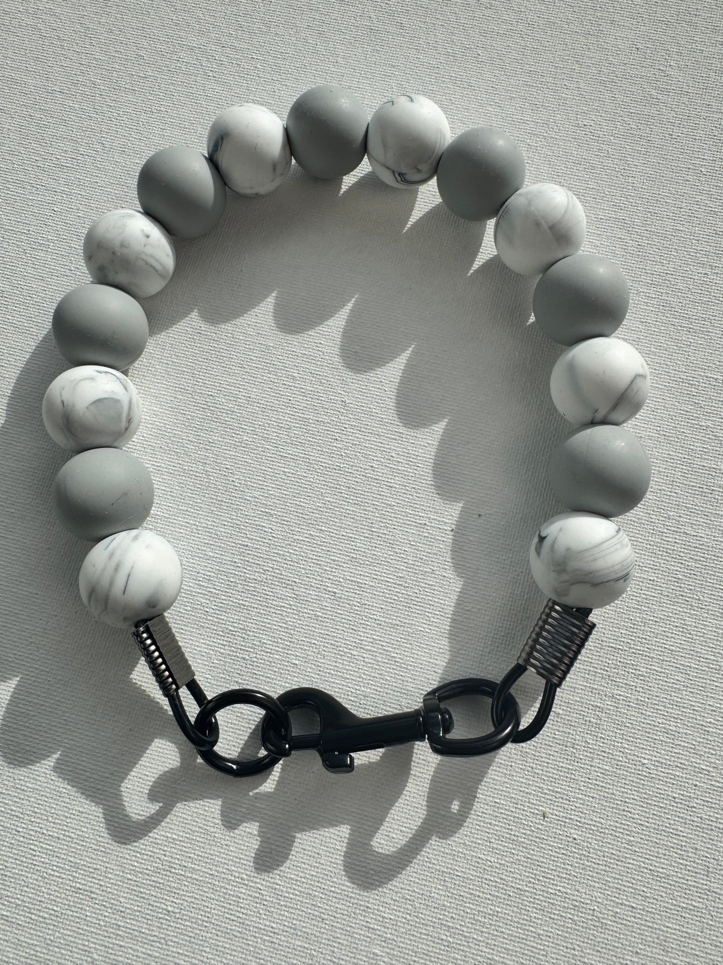 Beadworks Snap-Clasp Dog Collar White Marble
